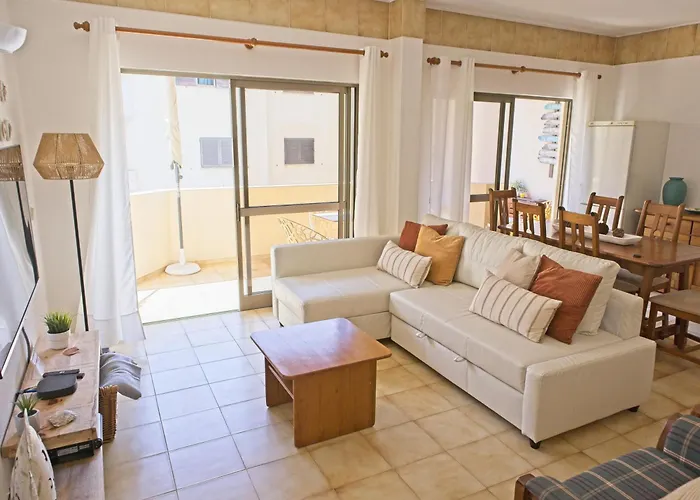 Apartamento Acolhedor 2 Quartos - D. Ana *