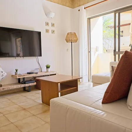 Acolhedor 2 Quartos - D. Ana * Lagos