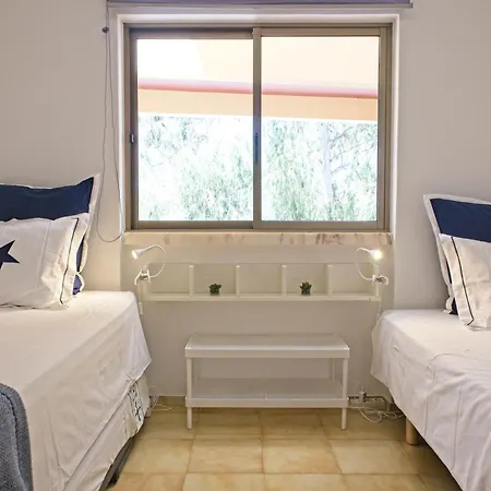 Acolhedor 2 Quartos - D. Ana * לאגוּ‏ש